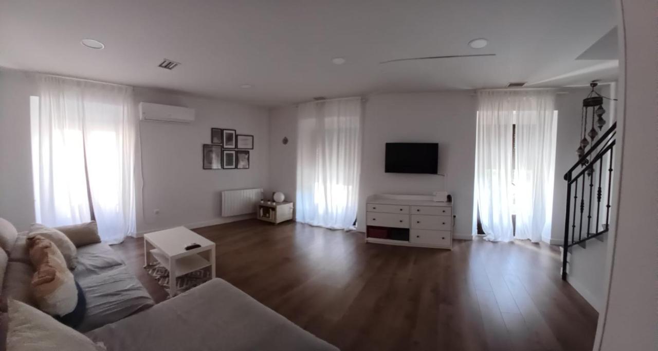 Increible Duplex Luminoso, Plaza Del Aymto. Apartment Талавера де ла Рейна Екстериор снимка